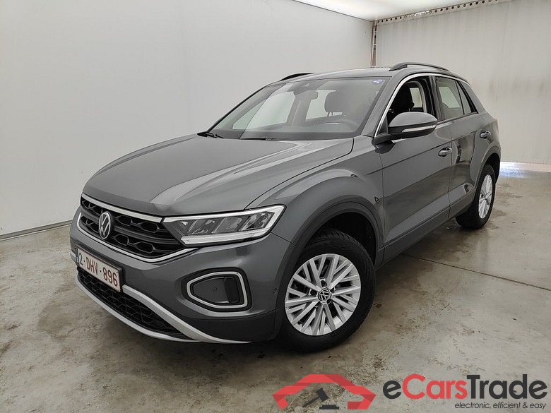 Volkswagen T-Roc 1.5 TSI Life DSG 5d
