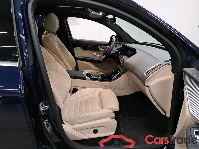MERCEDES - MER EQC 400 4MATIC 408PK Premium Plus With Heated & Climatised Front Seats & Heated Rear Seats & Thermotronic & Driver Assistant Pack & 20 Inch & Trailer Hook With ESP   * ELECTRIC * #3
