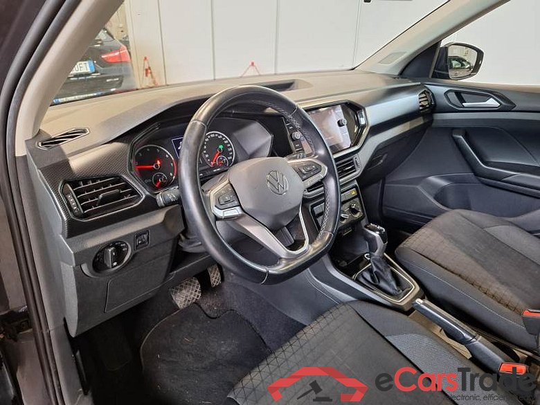 VOLKSWAGEN T-CROSS / 2019 / 5P / SUV 1.0 TSI 81KW STYLE DSG #3