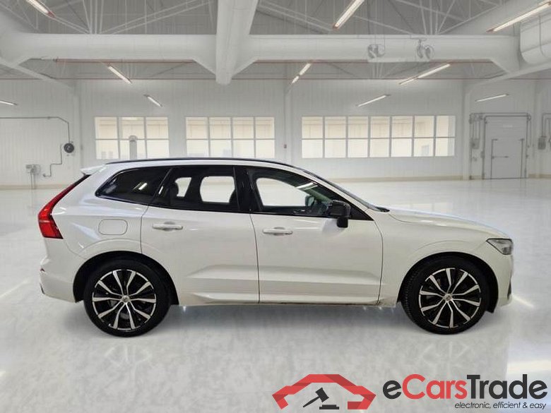 Volvo XC60 2.0 B4 D Ultimate Dark Aut. Pano LED Head-Up Virtual Harman/Kardon ACC Navi Sport-Leather KeylessGo Klima PDC ... #2