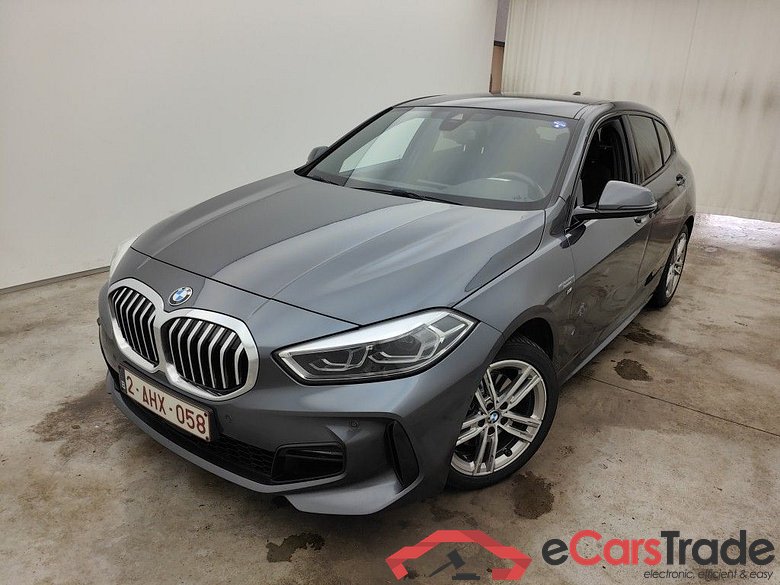 BMW 1 Reeks Hatch 118iA (100 kW) 5d