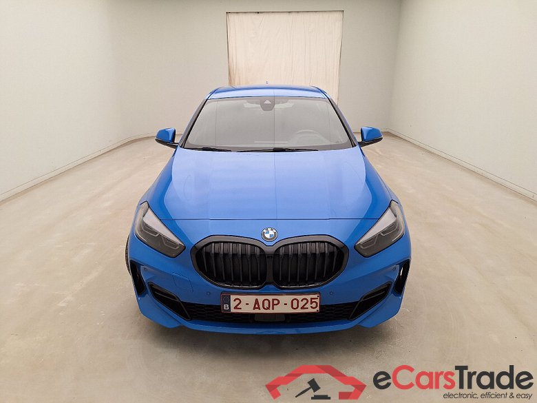 BMW, 1-serie '19, BMW 1 Reeks Hatch 118iA (100 kW) 5d #1