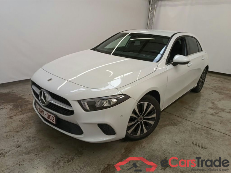 Mercedes-Benz A-Klasse A 250 e Business Solution 5d