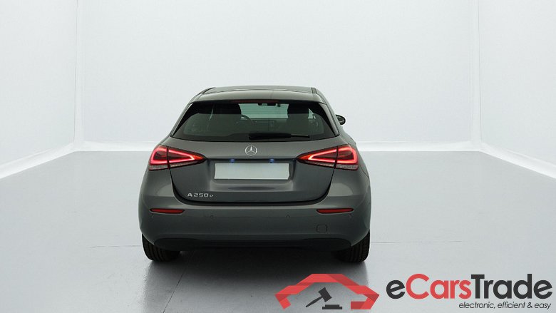 Mercedes-Benz A 250 E 8G-DCT BUSINESS LINE #6