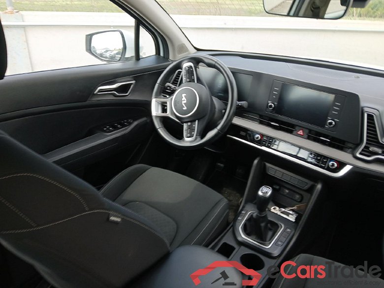 KIA Sportage / 2022 / 5P / todoterreno 1.6 T-GDi 110kW (150CV) Concept 4x2 #3