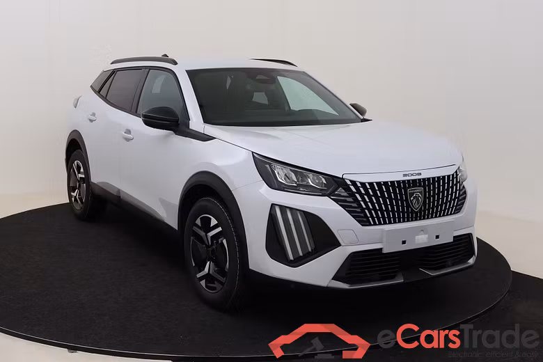 Peugeot 2008 Allure  1.2 Turbo 100 hp Man. 6    #3
