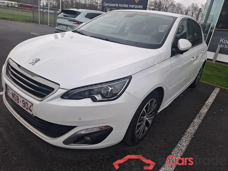 PEUGEOT 308 1.2 PureTech Allure STT #2