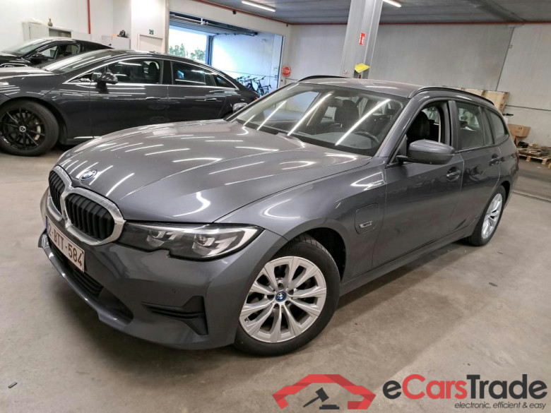 BMW - BMW 3 TOURING 320eA 204PK Business Edition Leather * HYBRID *