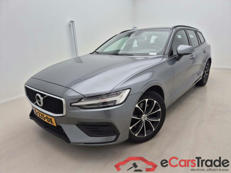 VOLVO V60 2.0 B3 Mom. Adv. #1