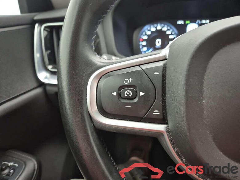 VOLVO V60 2.0 B3 Mom. Adv. #6