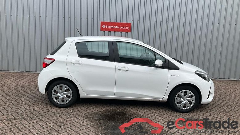 TOYOTA YARIS 1.5vvti hybrid active 74kW cvt aut #6