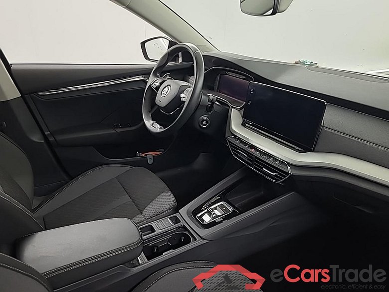 SKODA Octavia Combi 1.5 TSI Bns Ed. Plus #6