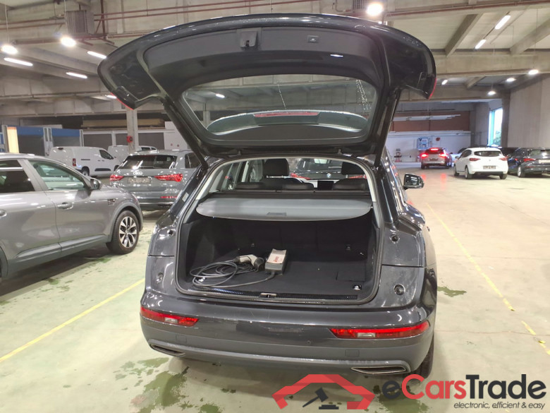 AUDI Q5 - 2017 50 TFSi e PHEV Q S tronic #3