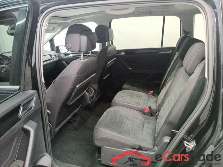 Volkswagen Touran 1.6 TDi Highline 5d #3