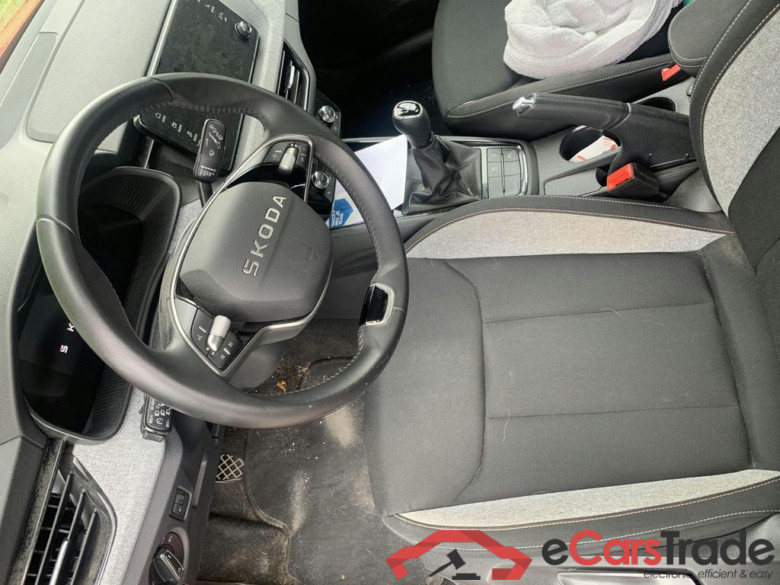 SKODA Kamiq 1.0 TSI Limited Cycling Edition #6