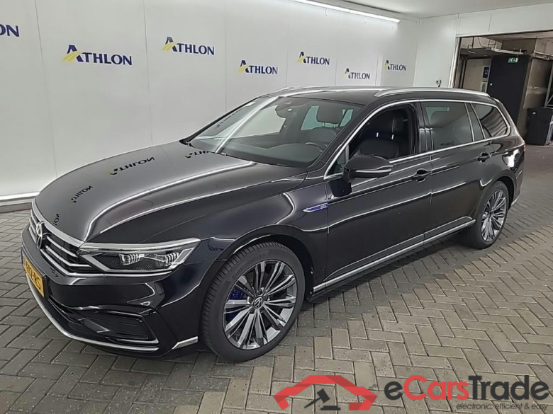 VOLKSWAGEN Passat Variant 1.4 TSI PHEV 6-DSG GTE Business 5D 160kW #1