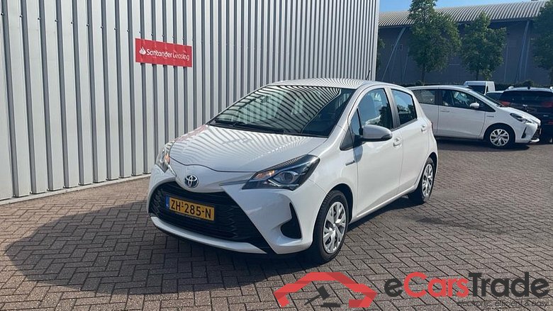 TOYOTA YARIS 1.5vvti hybrid active 74kW cvt aut
