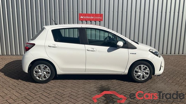 TOYOTA YARIS 1.5vvti hybrid active 74kW cvt aut #6