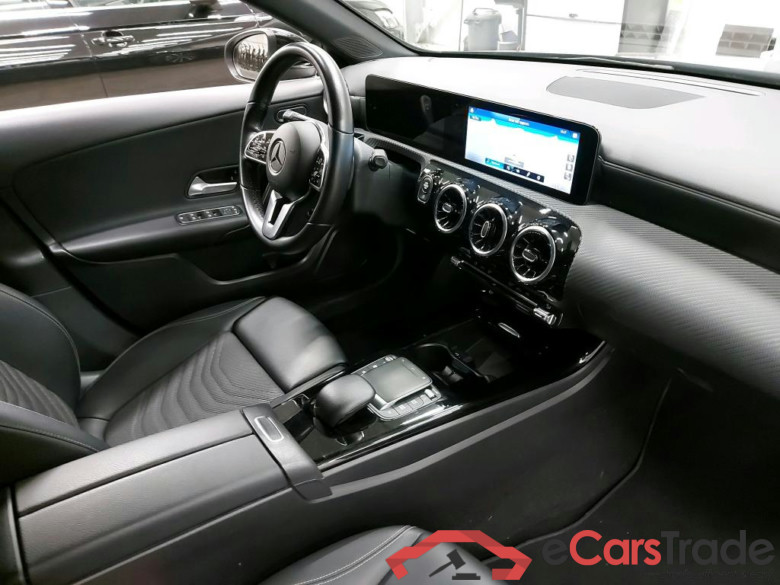 MERCEDES - MER A BERLINE 180d 116PK 8G-DCT Business Solution & Smartphone Intergration #3