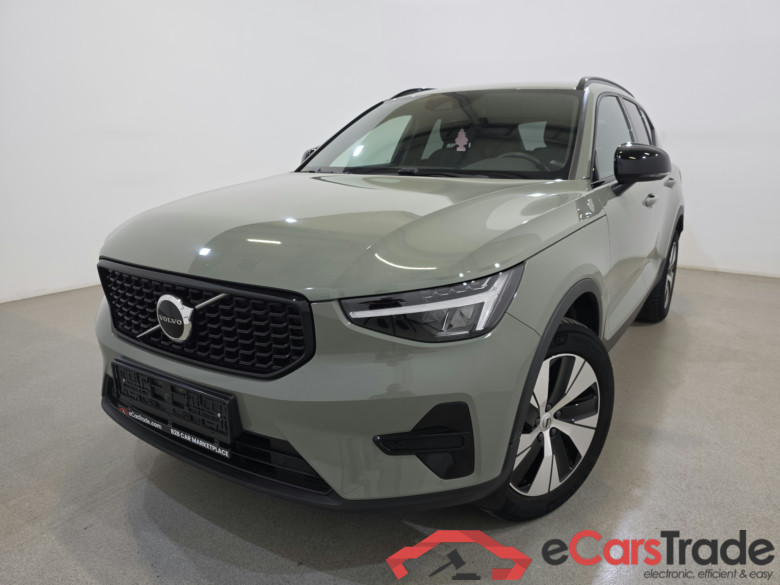 Volvo XC40 Facelift 1.5 T2 Aut. LED Virtual Harman/Kardon ACC Navi Sport-Seats KeylessGo Klima PDC ...