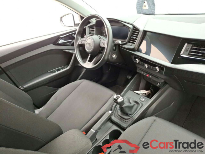 AUDI A1 SPORTBACK 1.0 25 TFSI ATTRACTION #3
