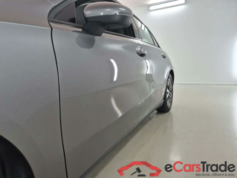MERCEDES-BENZ A-KLASSE 2.0 180 D 8G-DCT BUSINESS LINE #6