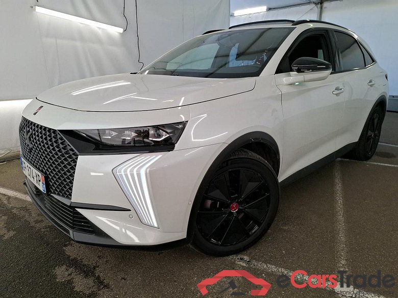DS DS 7 / 2022 / 5P / SUV E-TENSE 4x4 300 PERFORMANCE LINE +