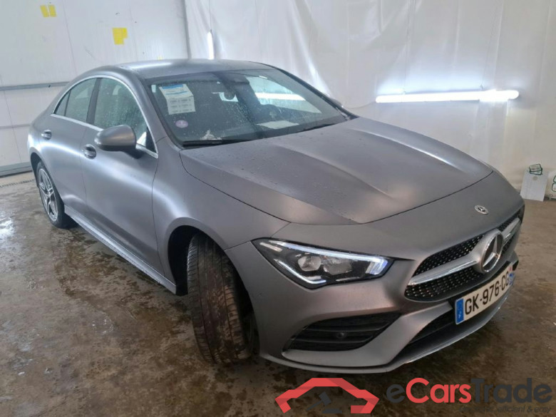 Mercedes-Benz CLA 250 AMG-Line 250 e #1