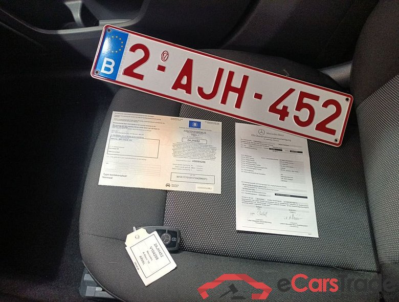 Mercedes-Benz A-Klasse A 180 d Business Solution 5d #4