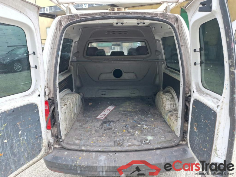 VOLKSWAGEN CADDY MAXI DIESEL - 2015 2.0 TDi SCR Conceptline Transfo Van #6