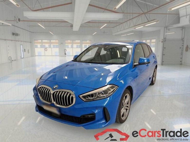 BMW SERIE 1 / 2019 / 5P / BERLINA 118D MSPORT