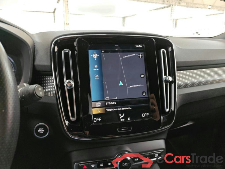 VOLVO XC40 192 kW #2