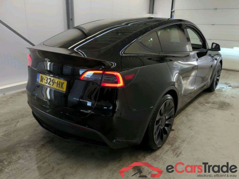 Tesla Model Y PerformanceAWD 75kWh #2
