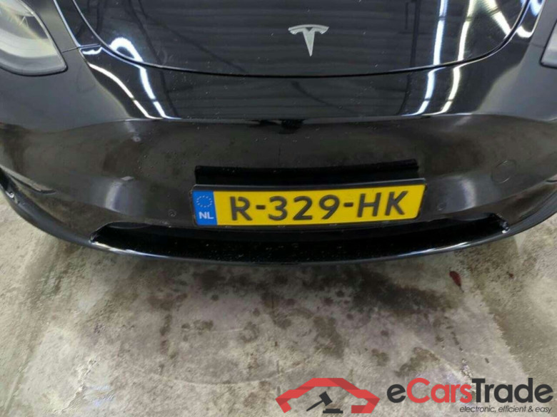 Tesla Model Y PerformanceAWD 75kWh #4