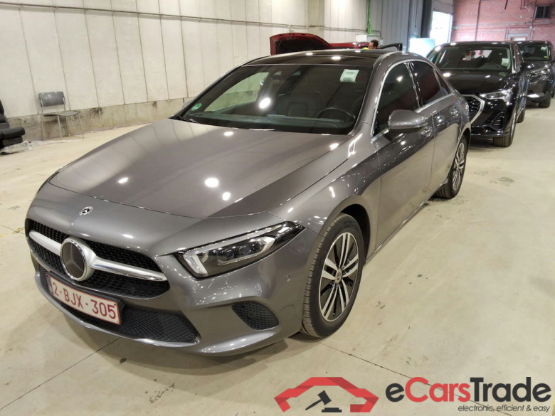 MERCEDES-BENZ A-Klasse 1.3 A 250 E BUSINESS SOLUTION DCT #1