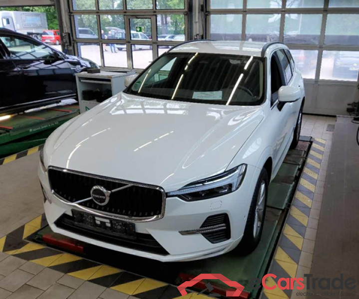 Volvo XC60 (03.2017->) DE - SUV5 B4 (Benzin) 2WD EU6d, Momentum Pro Mild-Hybrid, (Facelift) 2021 - 2022