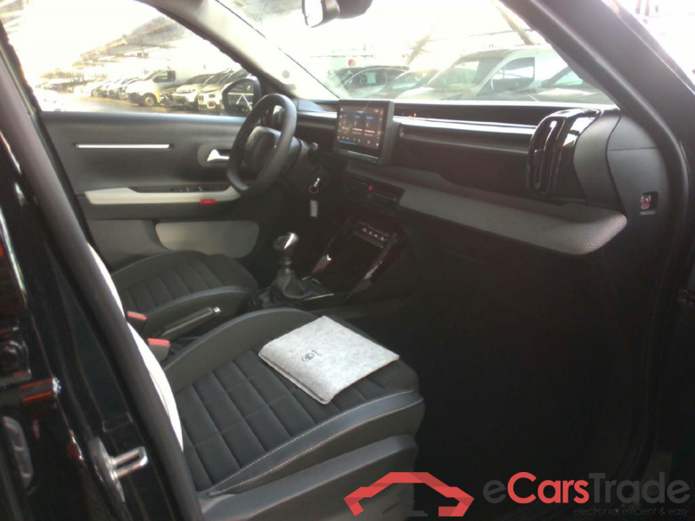 Citroen C3 Max Turbo 100 ch (manual) #3