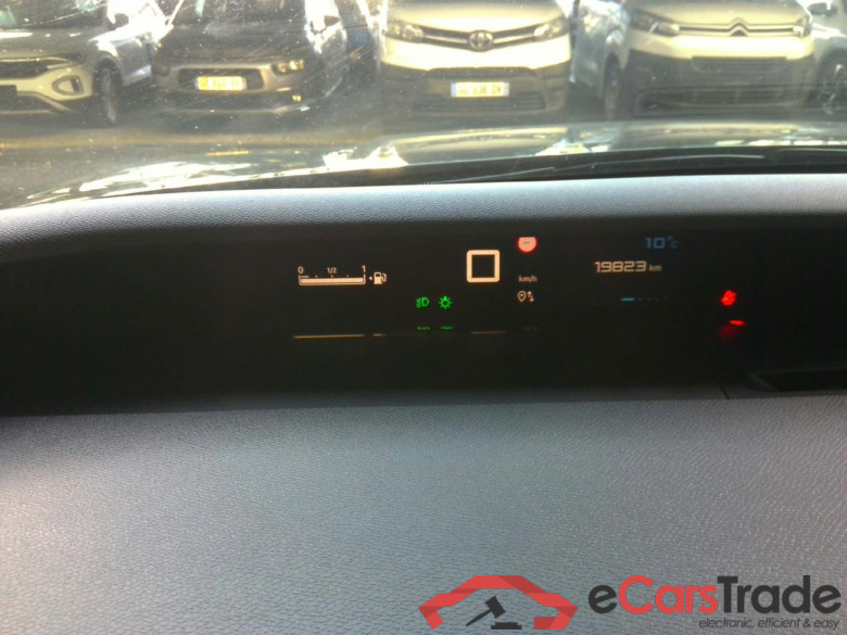 Citroen C3 Max Turbo 100 ch (manual) #4