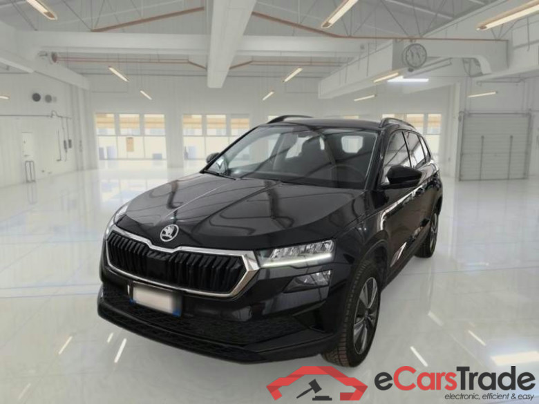 SKODA KAROQ / 2022 / 5P / SUV 2.0 TDI 85KW EVO SCR EXECUTIVE DSG #1