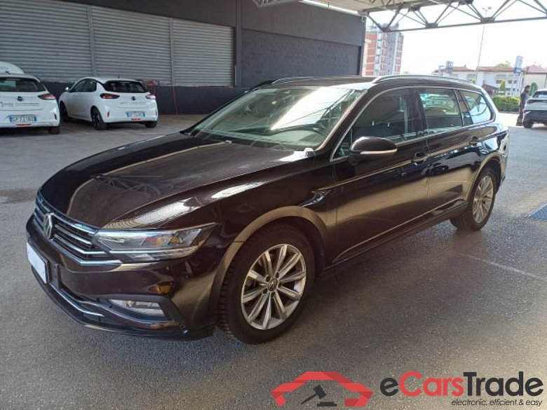 VOLKSWAGEN PASSAT / 2019 / 5P / STATION WAGON VAR. 2.0TDI SCR EVO 110KW BUSINESS DSG