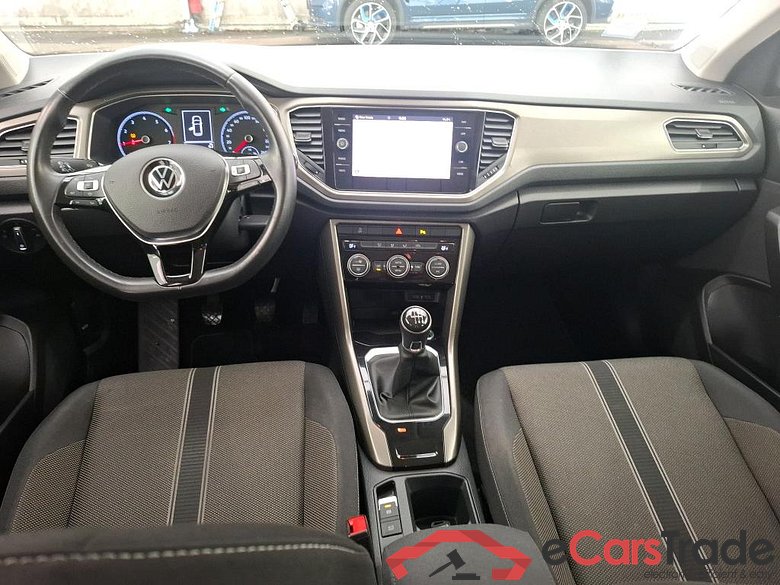 VOLKSWAGEN T-Roc / 2017 / 5P / SUV 1.0 TSI 115 LOUNGE #5