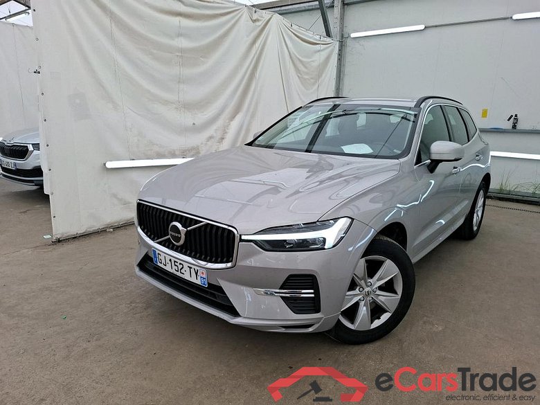 VOLVO XC60 5p SUV B4 AWD 197 Geartro 8 Momentum