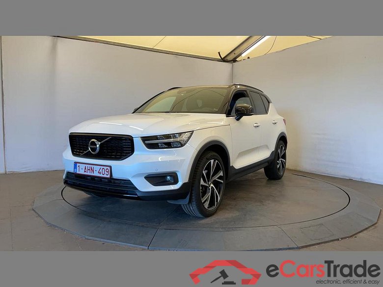 VOLVO XC40 1.5 T3 R-Design