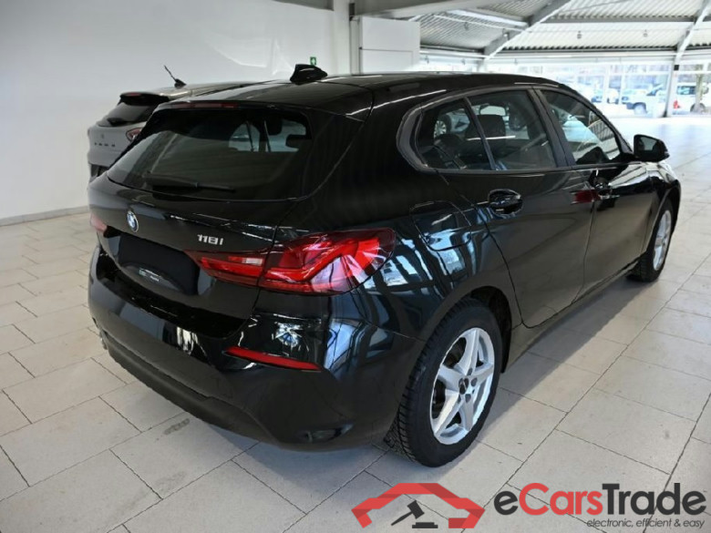 1 Limousine 118 i Advantage 1.5 100KW AT7 E6d #2