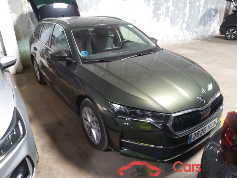 SKODA Octavia 1.5 TSI 110kW (150CV) m-HEV DSG 7 vel. AutomÃ¡tico Combi Design(Pano-Roof + Winterpack)