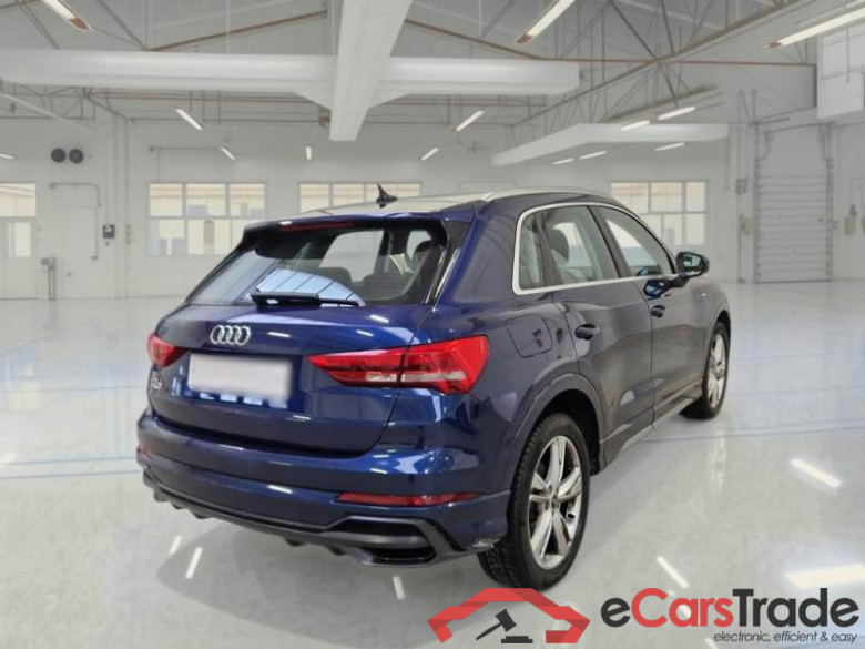 AUDI Q3 / 2018 / 5P / SUV 35 TDI S TRONIC S LINE EDITION #2