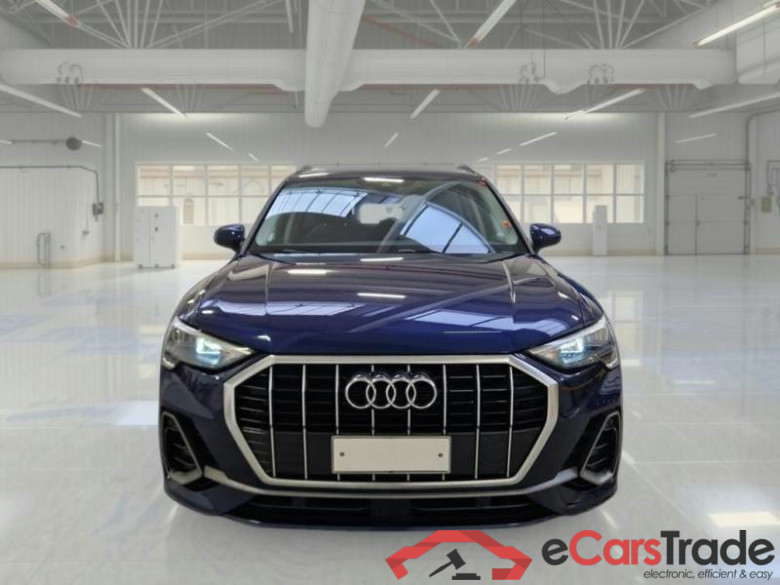 AUDI Q3 / 2018 / 5P / SUV 35 TDI S TRONIC S LINE EDITION #6