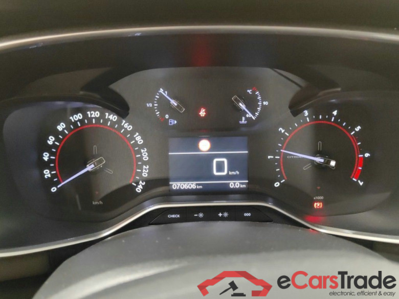 Citroën C5 Aircross 1.2 PureTech 130 S&S MAN6 Start 5d #6