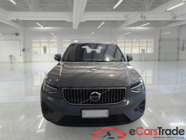 VOLVO XC40 / 2021 / 5P / SUV T4 RECHARGE PLUG-IN AUTO CORE #6
