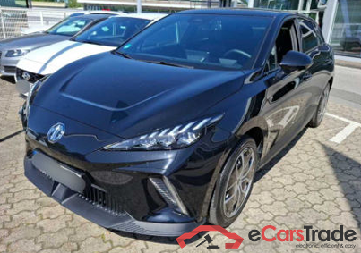 MG MG4 Luxury 5d 150kW